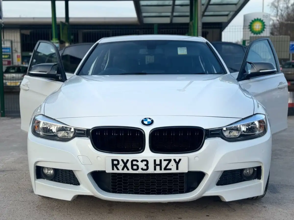 2013-bmw-3-series-20-328i-m-sport-ss-saloon-4d-big-11