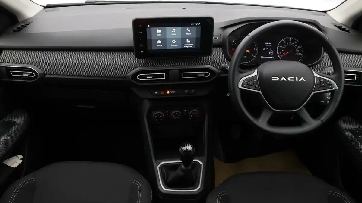 2023-dacia-sandero-10-tce-expression-90bhp-big-12