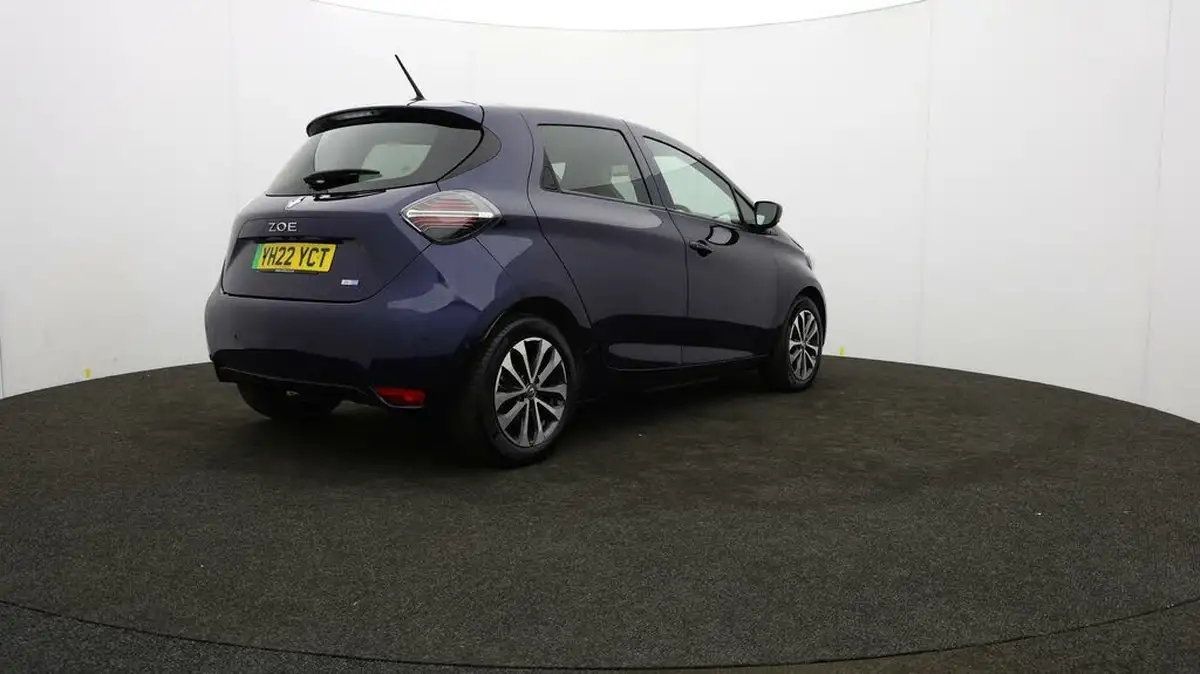 2022-renault-zoe-e-gt-line-big-76