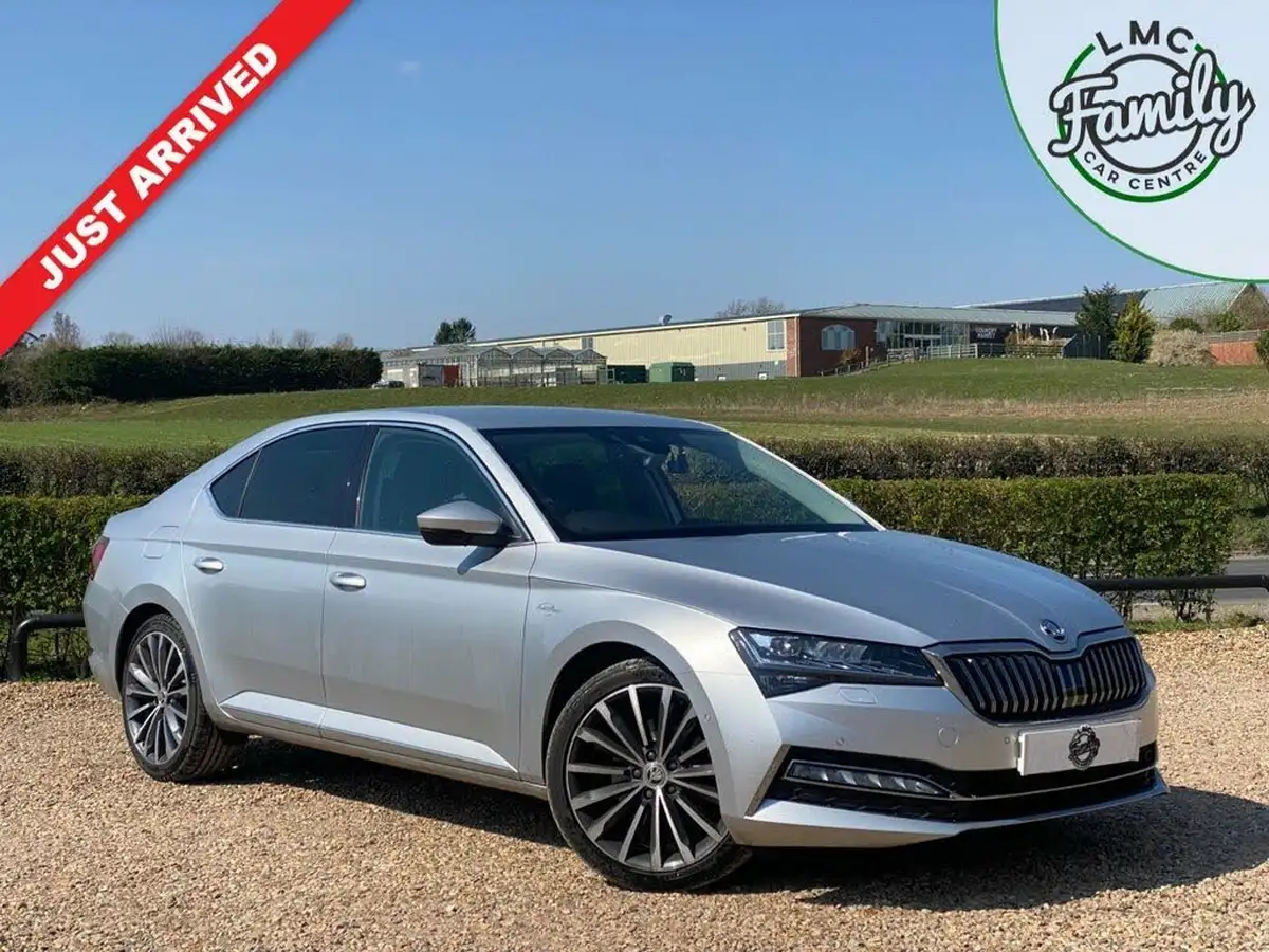 2019-skoda-superb-20-tsi-laurin-klement-190ps-hatchback-big-0
