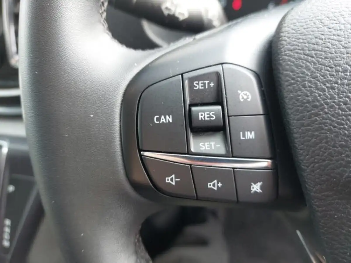 2022-ford-tourneo-custom-20tdci-320-l1-zetec-130pseu6dt-auto-big-11