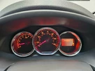 2014-dacia-sandero-stepway-09-laureate-small-12