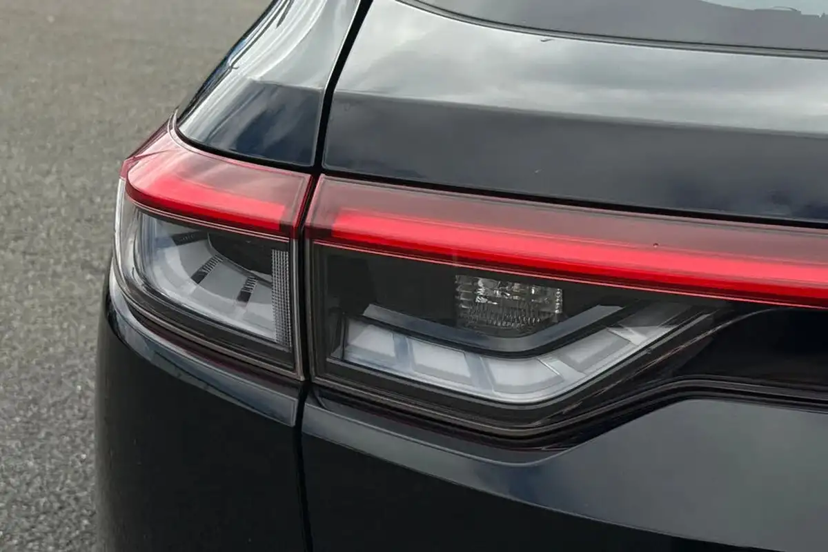 2022-honda-hr-v-15-i-mmd-elegance-big-30