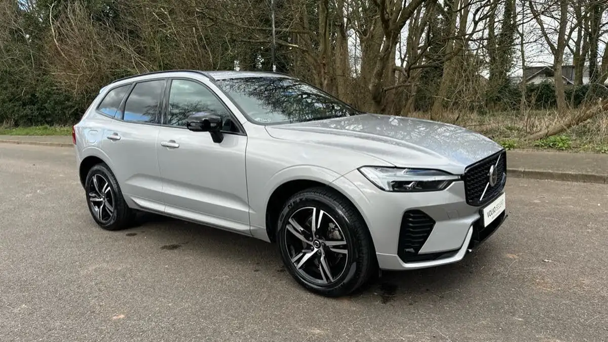 2021-volvo-xc60-20td-b4-r-design-awd-big-34