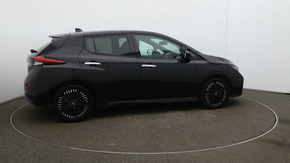 2023-nissan-leaf-e-n-connecta-39kwh-big-43