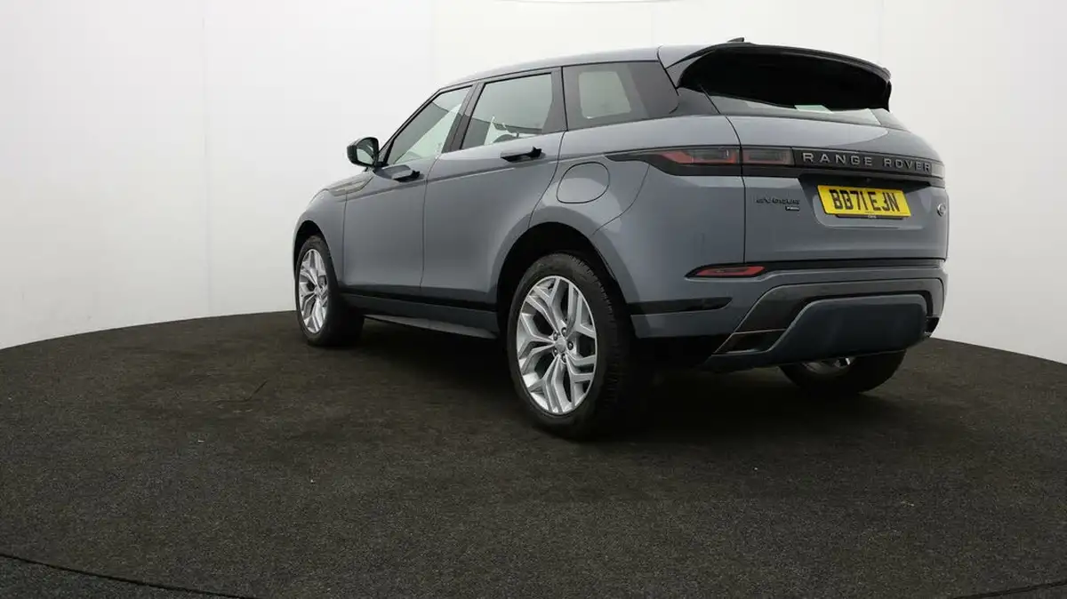 2022-land-rover-range-rover-evoque-15-p300e-r-dynamic-se-big-71