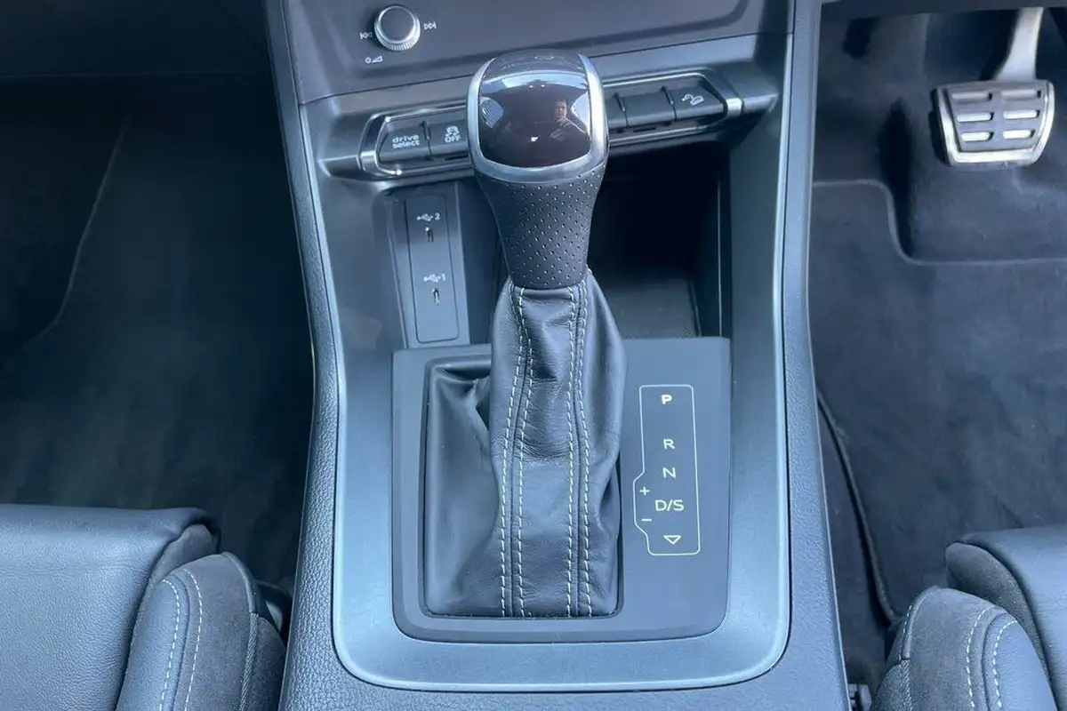 2021-audi-q3-15-35-tfsi-s-line-cod-station-wagon-tronic-big-41