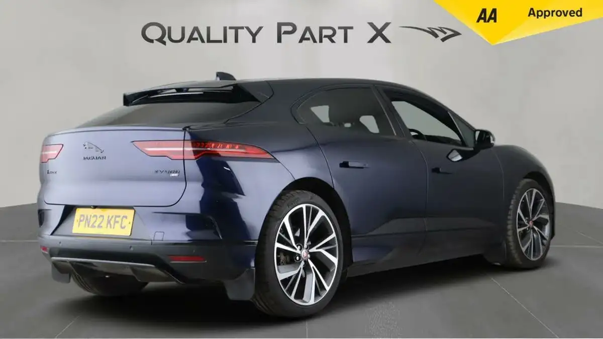 2022-jaguar-i-pace-ev400-hse-black-big-6