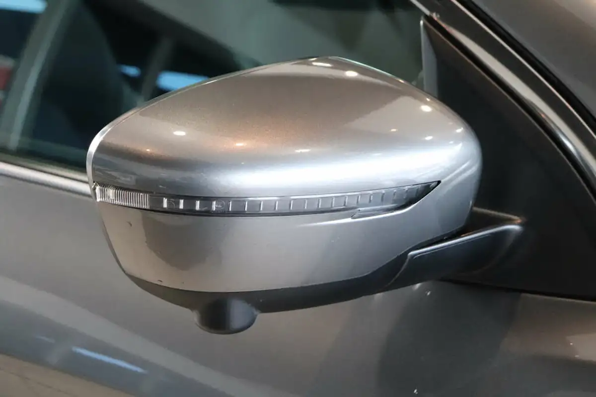 2019-nissan-qashqai-17dci-n-connecta-18in-alloys-big-70