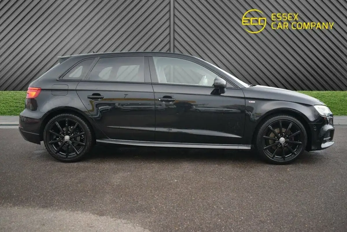 2019-audi-a3-10-30-tfsi-black-edition-ss-sportback-5d-s-tronic-big-16