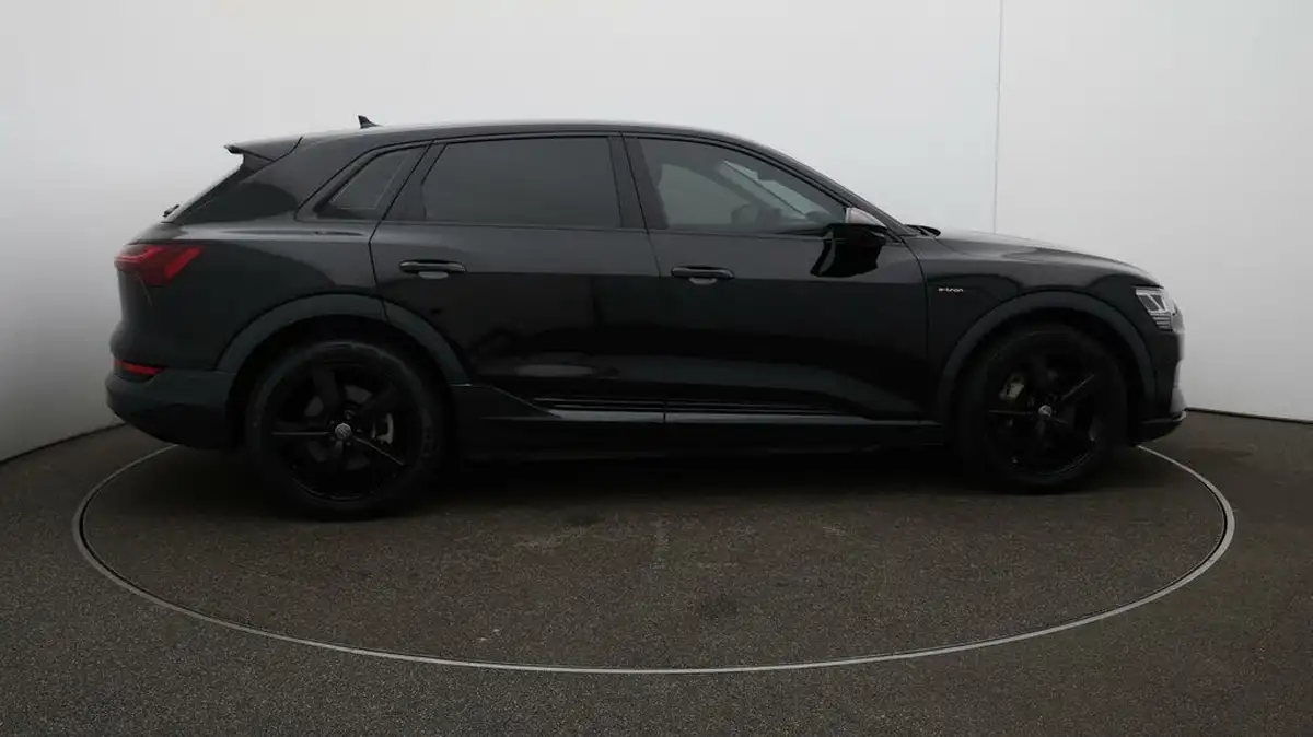 2020-audi-e-tron-50e-technik-big-8