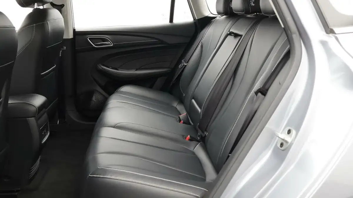 2021-mg-mg5-e-exclusive-ev-long-range-big-16