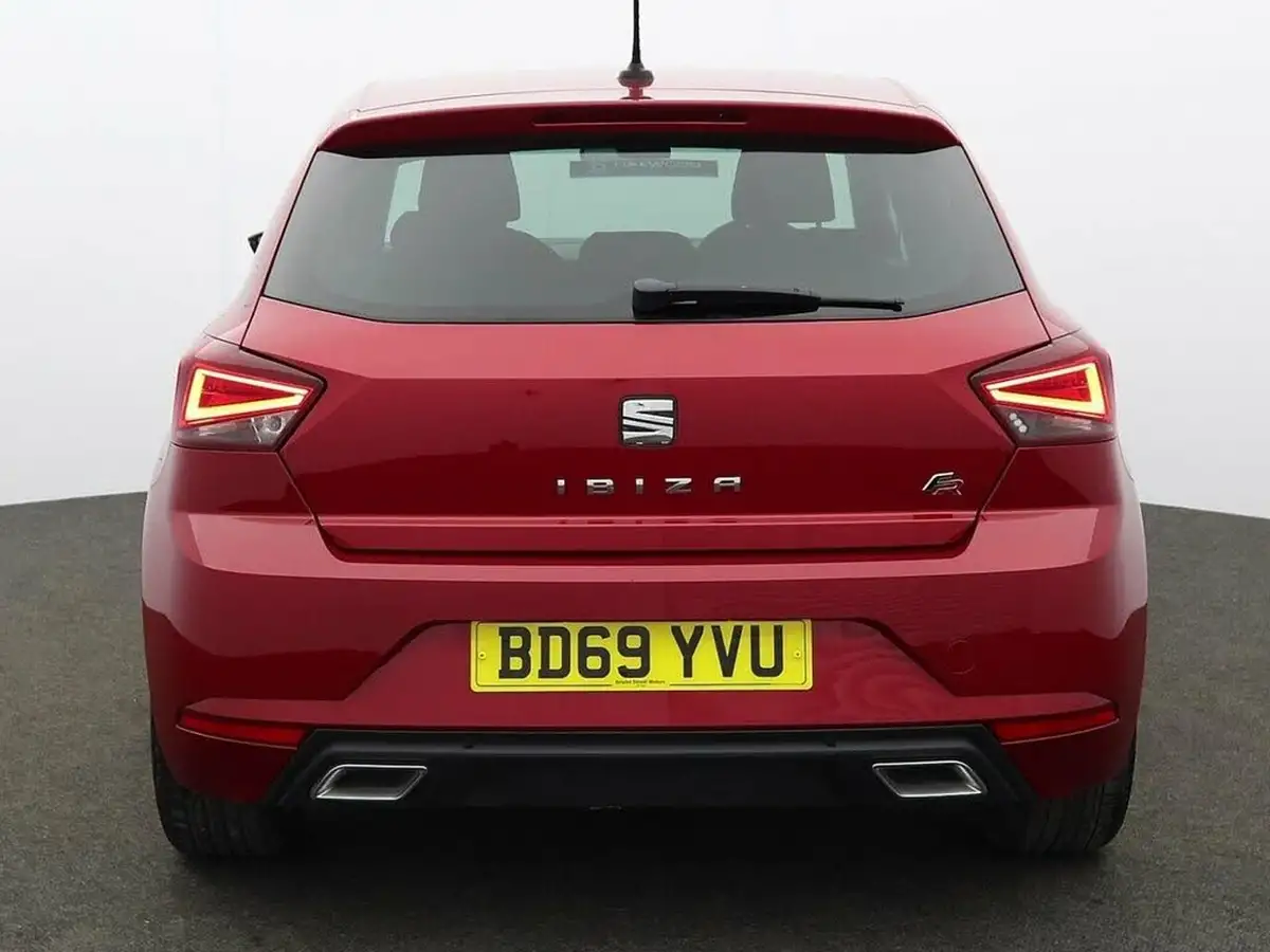 2019-seat-ibiza-10-mpi-fr-big-9