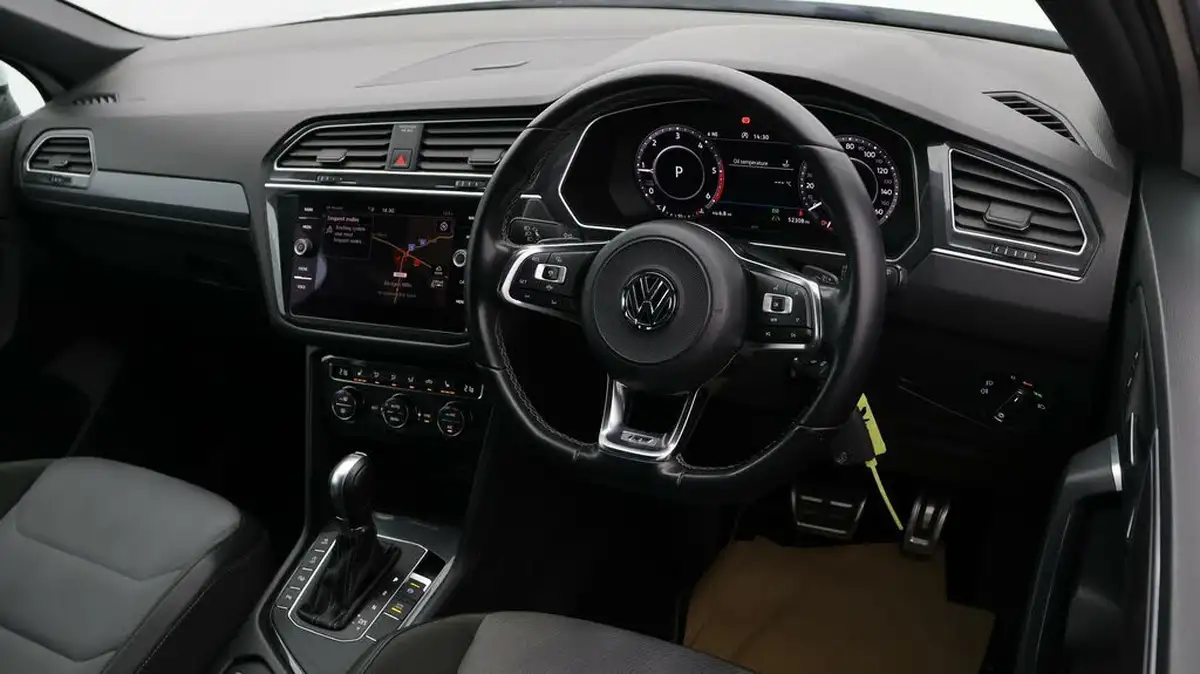 2018-volkswagen-tiguan-20tdi-r-line-150ps-ss-dsg-big-8