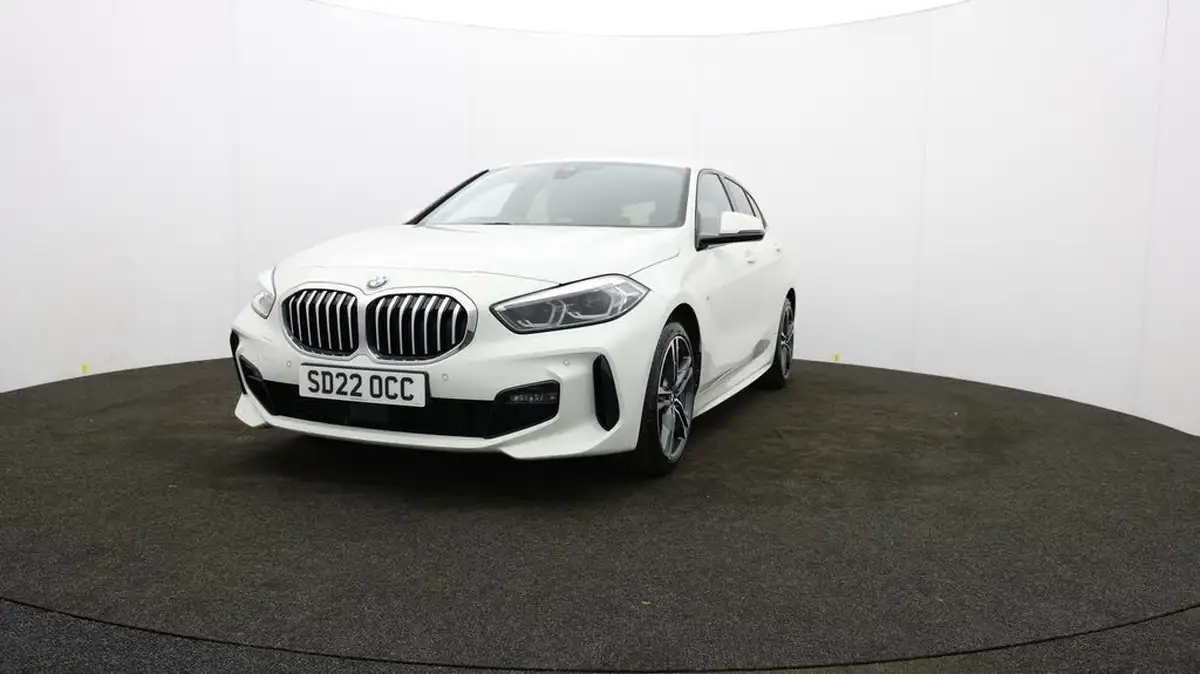 2022-bmw-1-series-15-118i-m-sport-lcp-big-56
