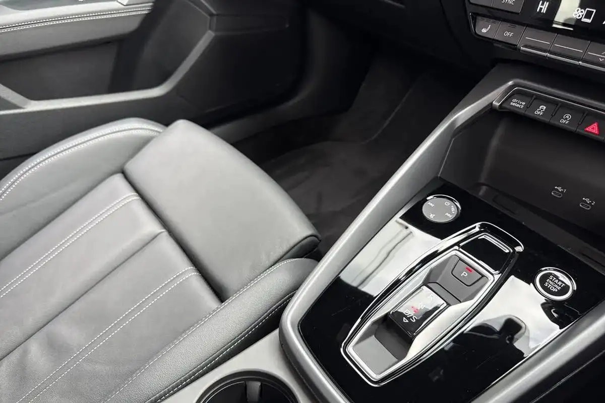 2024-audi-a3-15-35-tfsi-s-line-saloon-4d-tronic-big-19