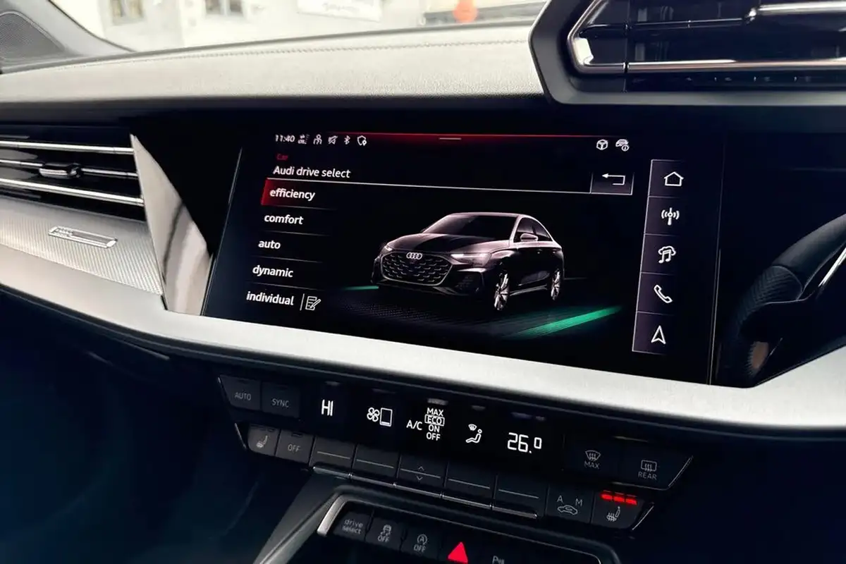 2024-audi-a3-15-35-tfsi-s-line-saloon-4d-tronic-big-43