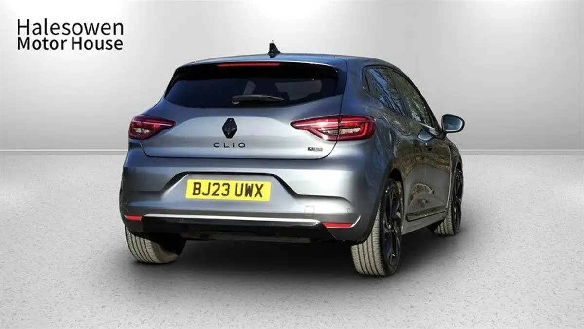 2023-renault-clio-16-engineered-big-6