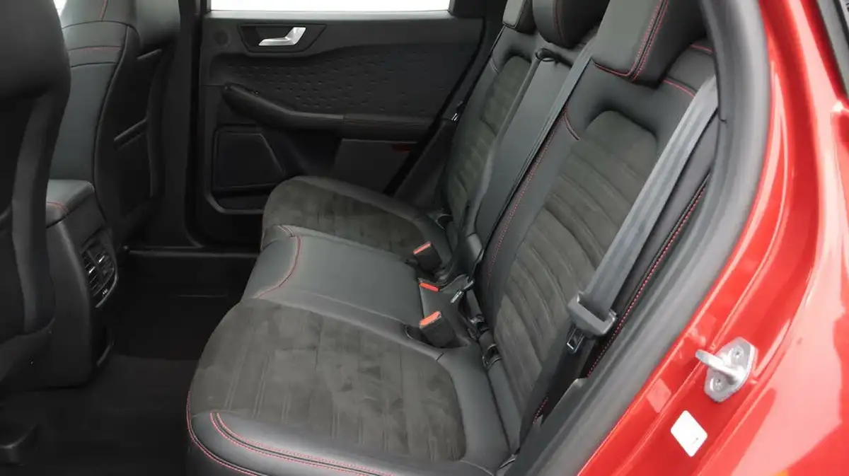 2020-ford-kuga-25t-st-line-x-first-editon-big-16