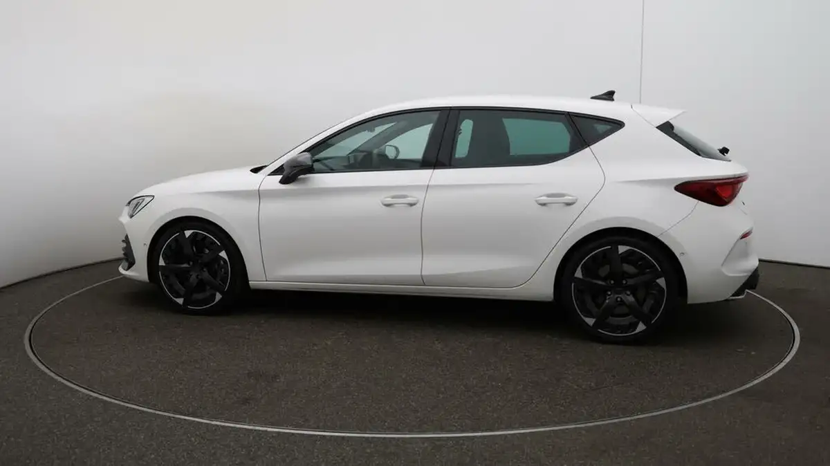 2023-cupra-leon-nf-20-tsi-vz3-300ps-hatchback-big-56