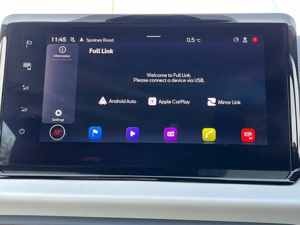 2022-seat-ibiza-10-tsi-se-technology-big-21