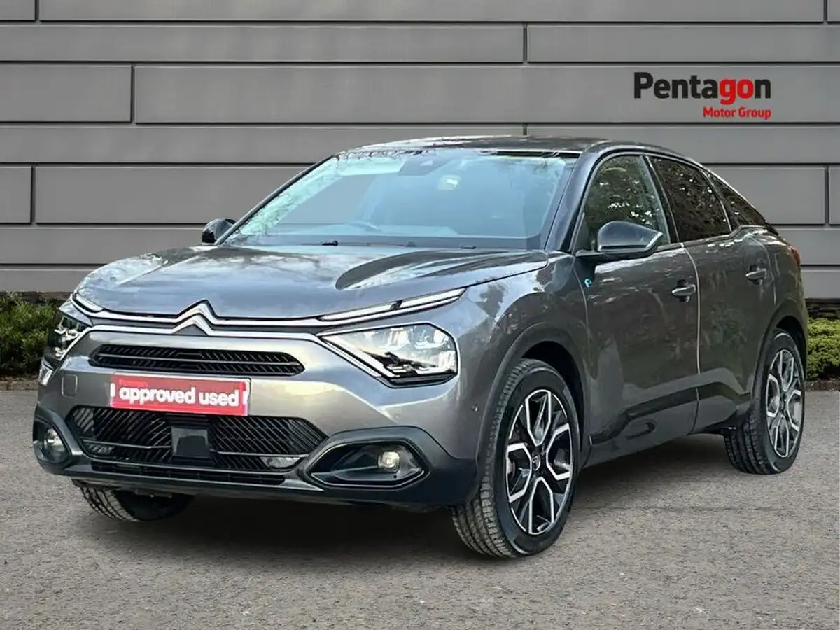 2022-citroen-c4-e-shine-plus-big-2