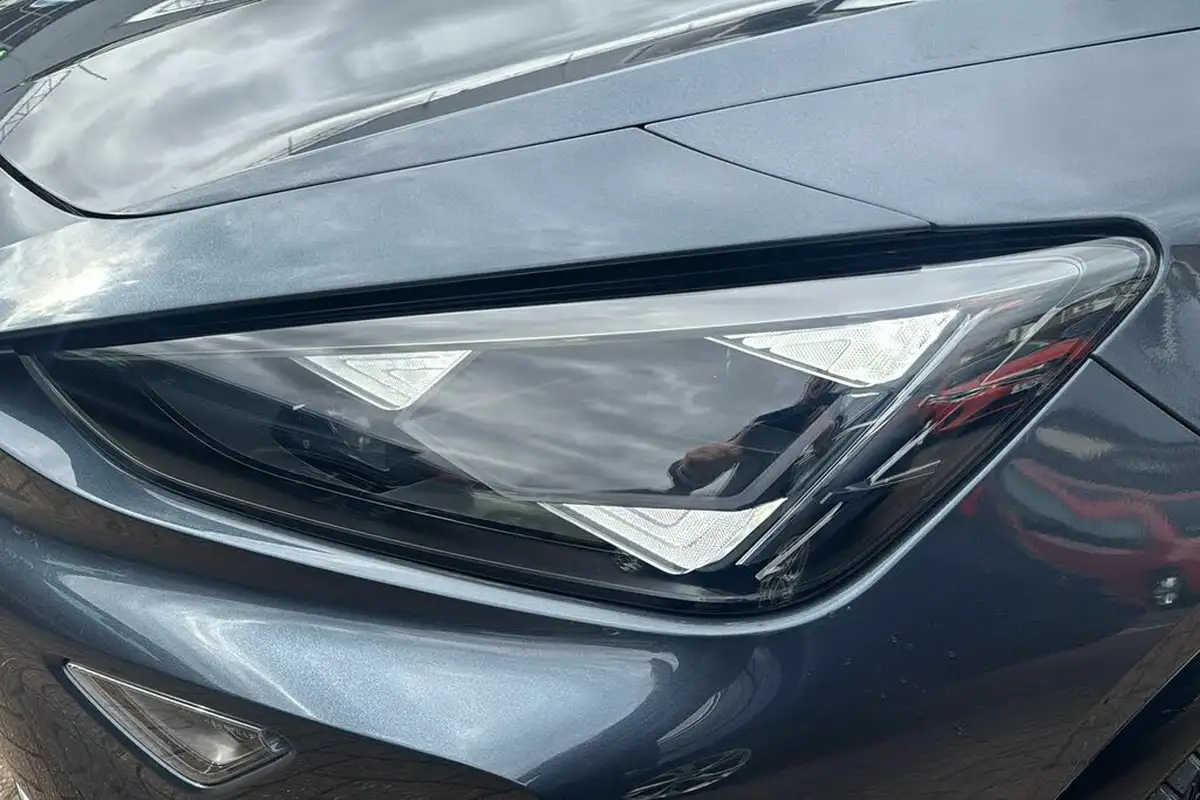 2024-cupra-formentor-15-e-hybrid-vz-first-edition-big-21