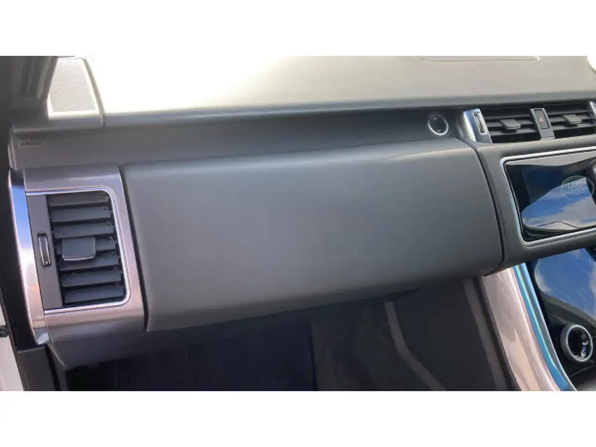 2020-land-rover-range-rover-sport-30-sdv6-hse-big-25