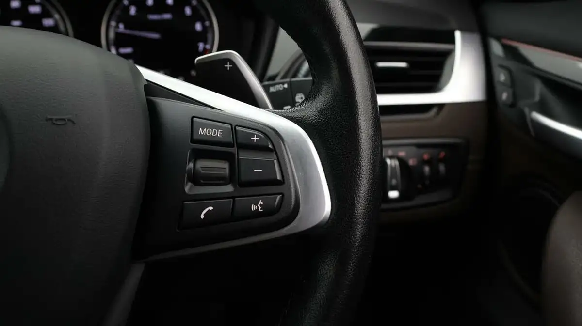 2021-bmw-x1-20-xdrive20i-xline-big-21