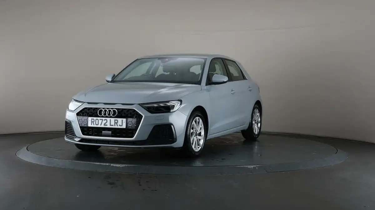 2022-audi-a1-10-30-tfsi-sport-s-tronic-big-41
