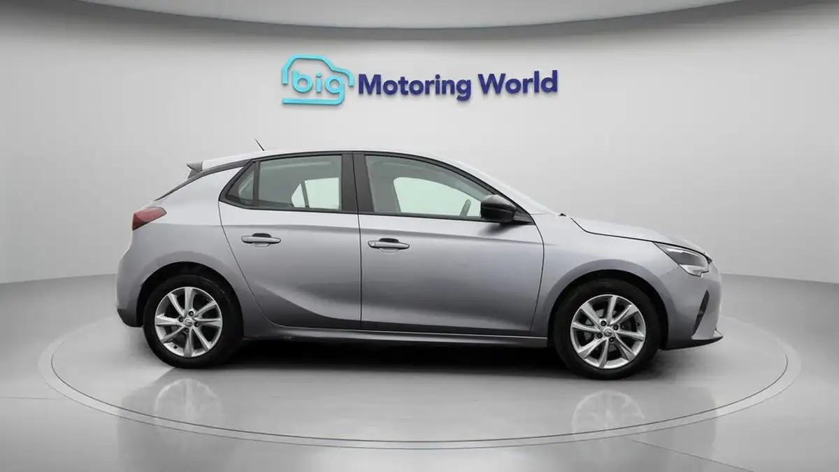 2020-vauxhall-corsa-12i-se-nav-big-8