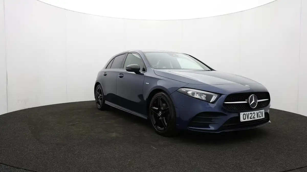2022-mercedes-benz-a-class-13-a180-amg-line-executive-edition-hatchback-5d-7g-dct-big-52