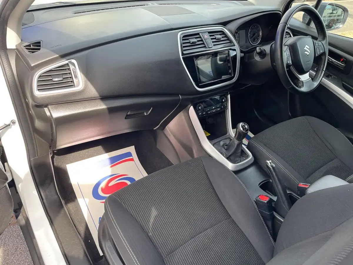 2018-suzuki-s-cross-10-boosterjet-sz-t-110ps-988cc-big-21