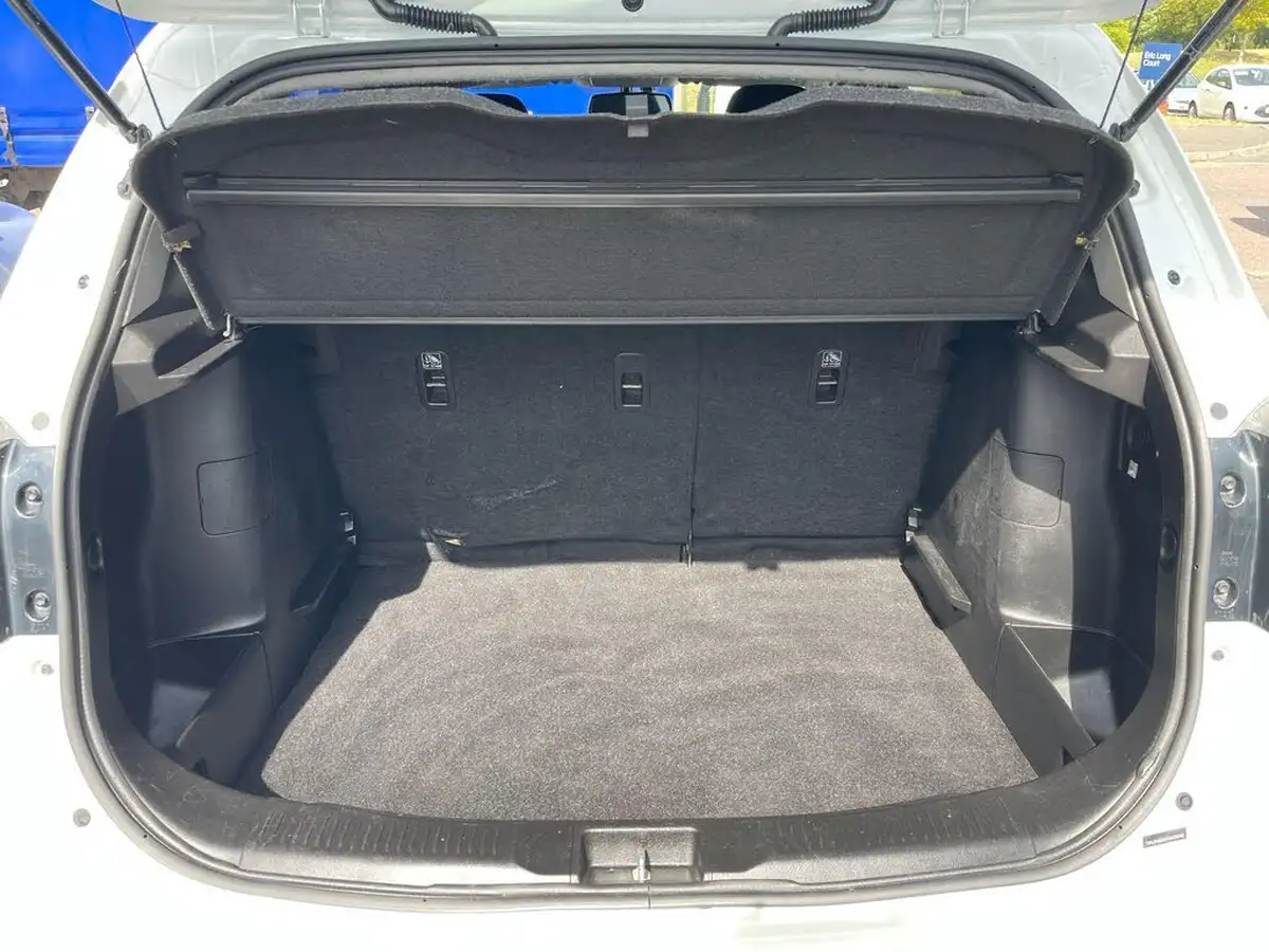 2018-suzuki-s-cross-10-boosterjet-sz-t-110ps-988cc-big-49