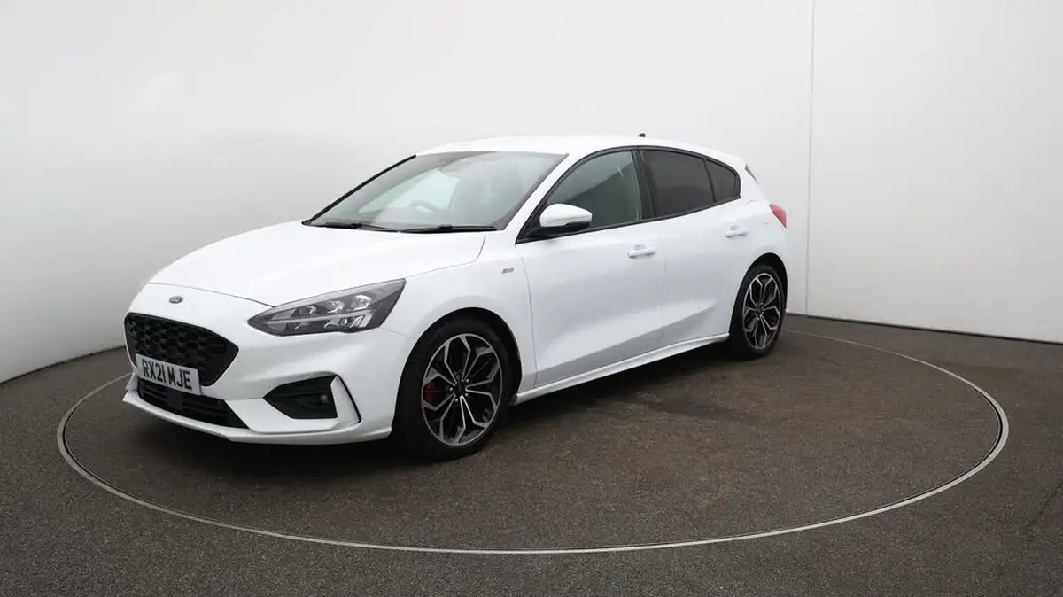 2020-ford-focus-20-st-line-x-hatchback-big-68