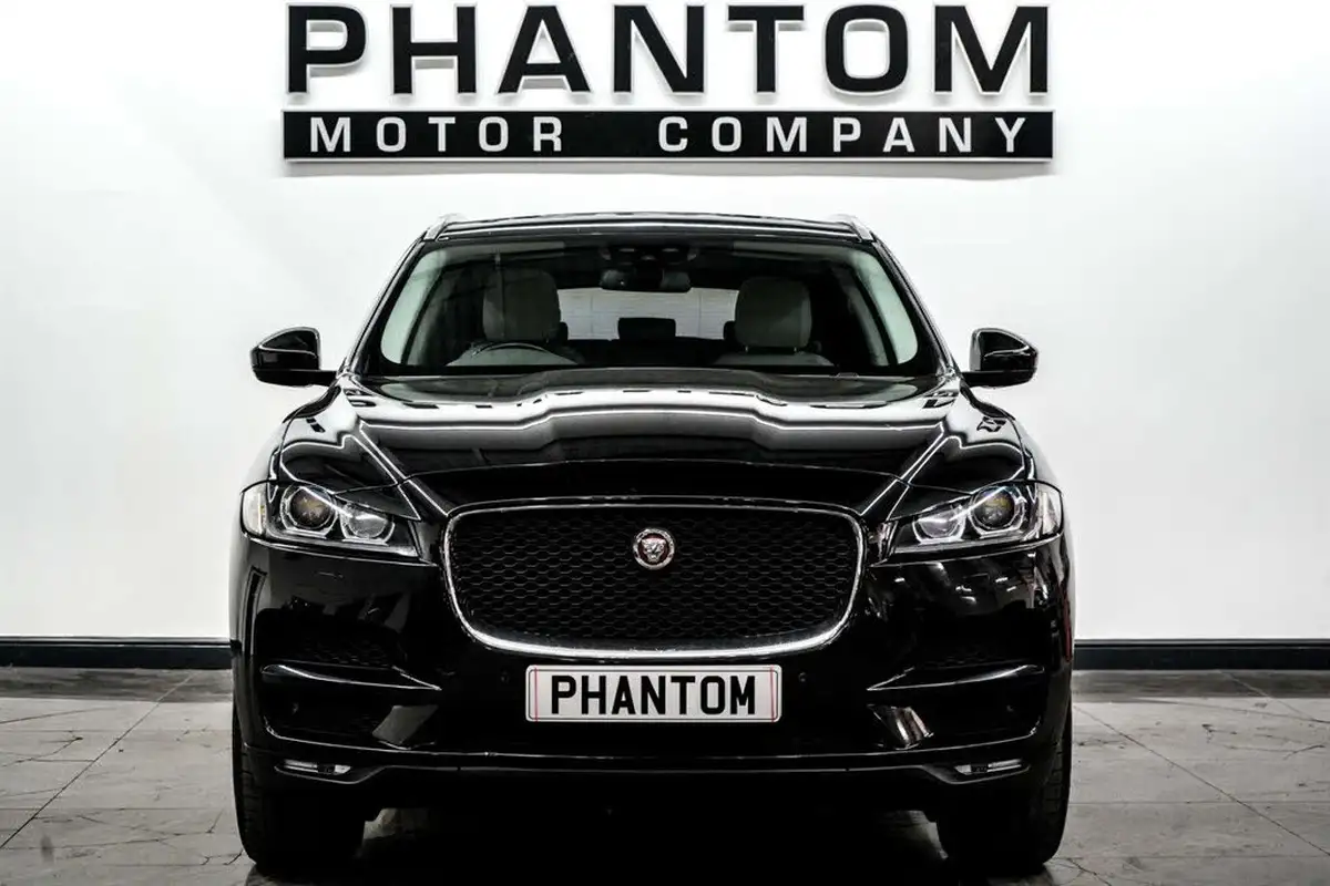 2017-jaguar-f-pace-30td-portfolio-big-2