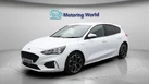2020-ford-focus-20-st-line-x-hatchback-small-3