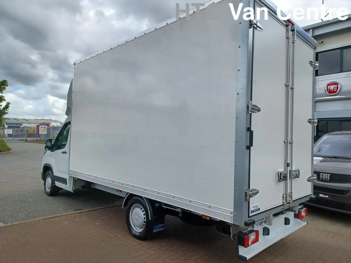 2024-maxus-deliver-9-big-7