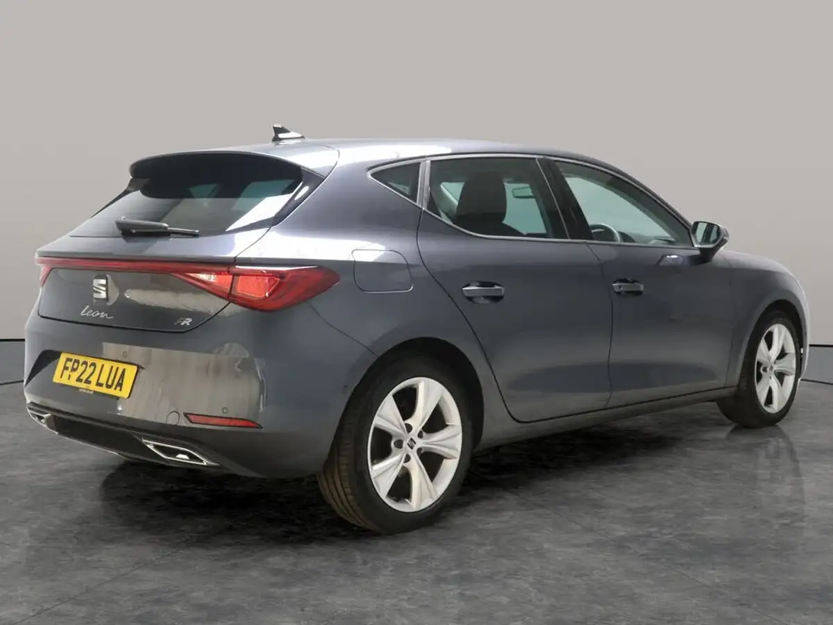 2021-seat-leon-15-tsi-evo-fr-130ps-hatchback-big-11