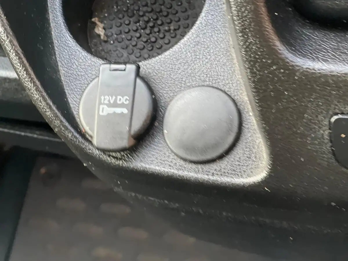 2019-peugeot-boxer-20-bluehdi-335-l2-h2-big-43