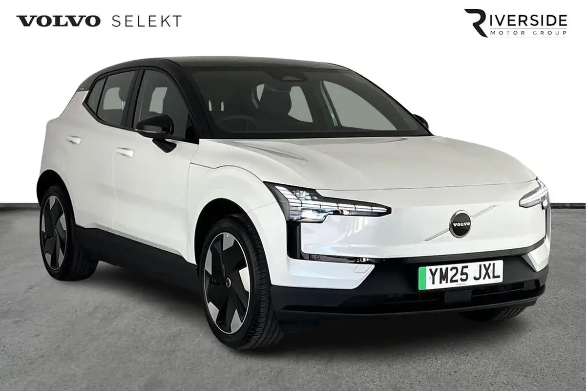 2025-volvo-ex30-e-single-motor-plus-extended-range-big-0