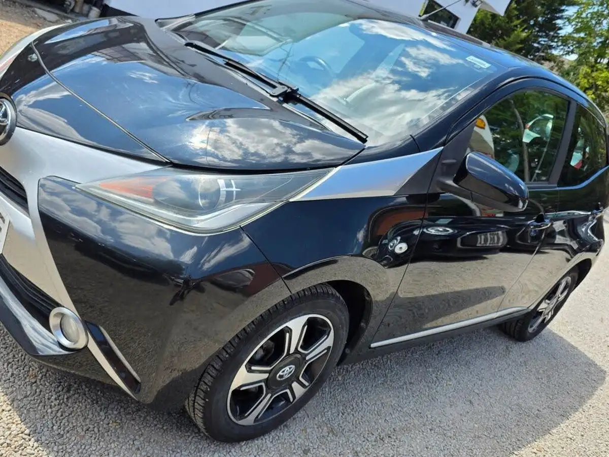2014-toyota-aygo-10-vvt-i-x-clusiv-5d-big-14