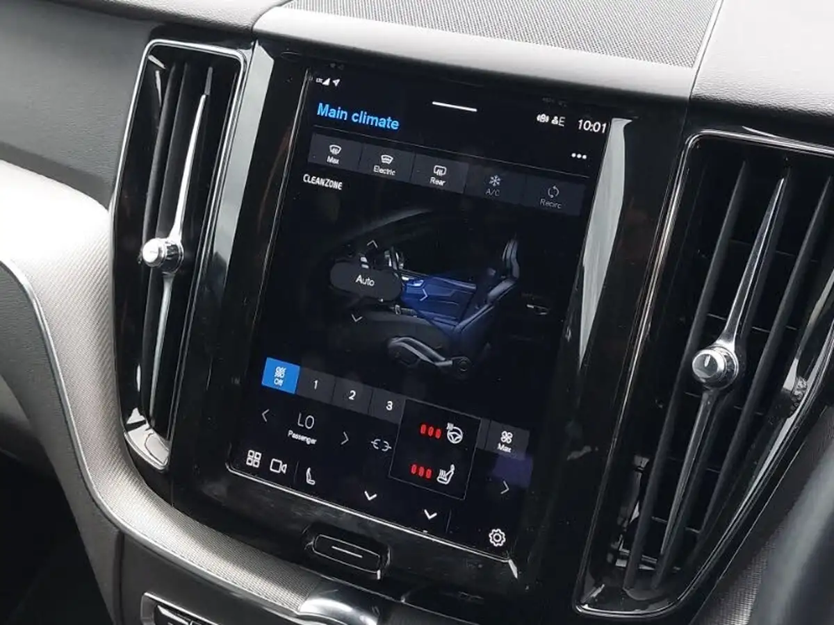 2021-volvo-xc60-20td-b4-r-design-awd-big-14