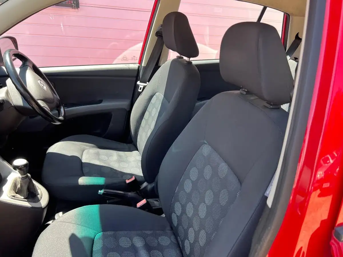 2009-hyundai-i10-12-style-big-17