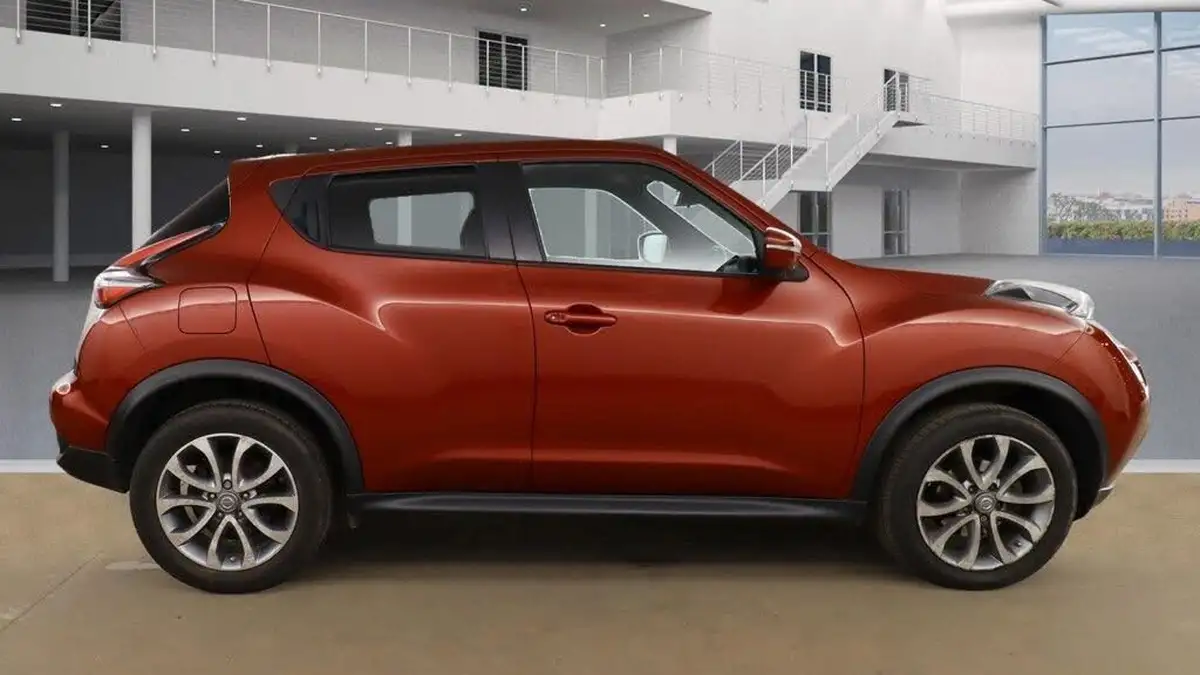 2014-nissan-juke-16-tekna-117ps-1598cc-xtronic-cvt-big-5