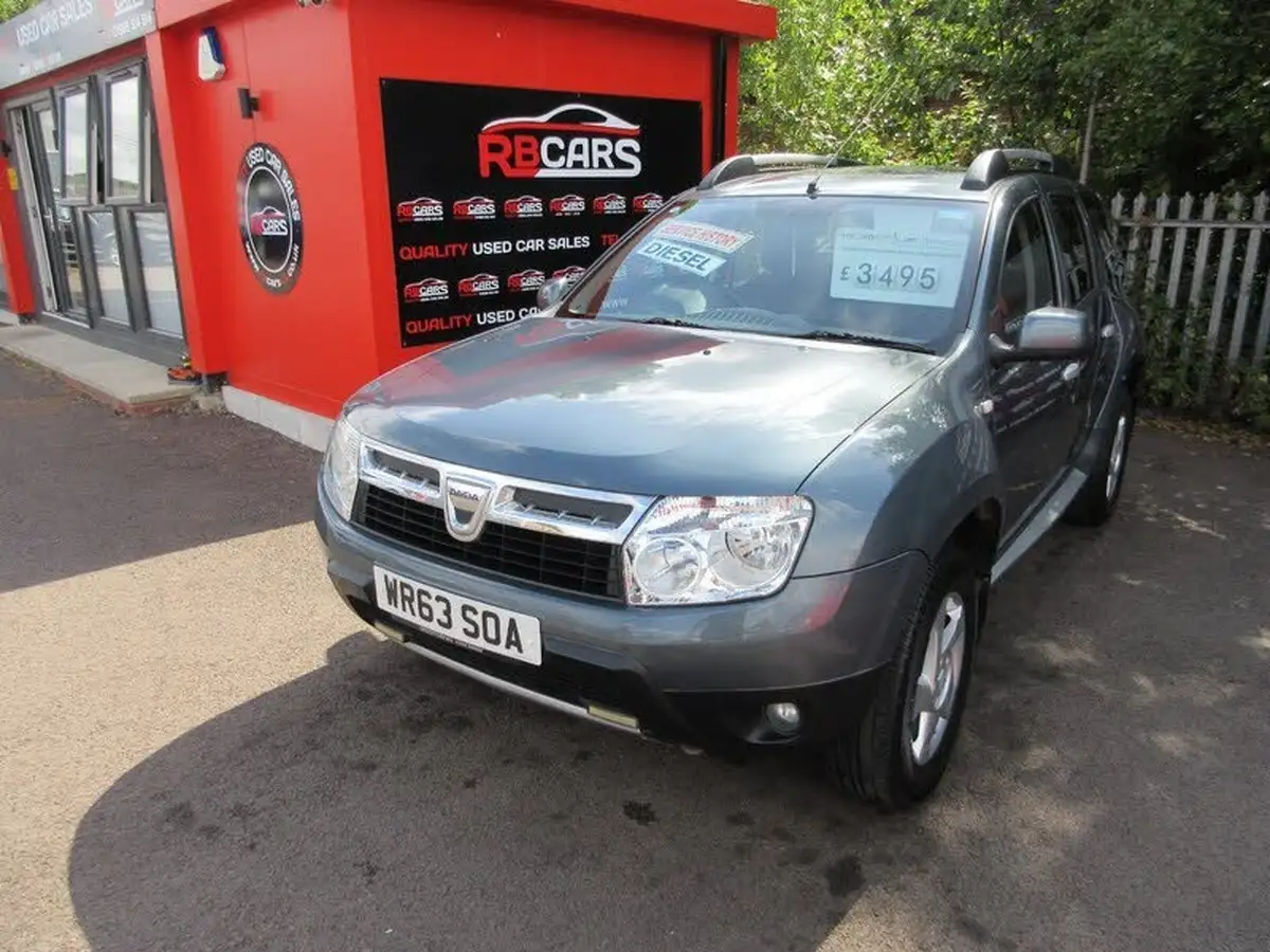 2013-dacia-duster-15d-laureate-107bhp-big-2