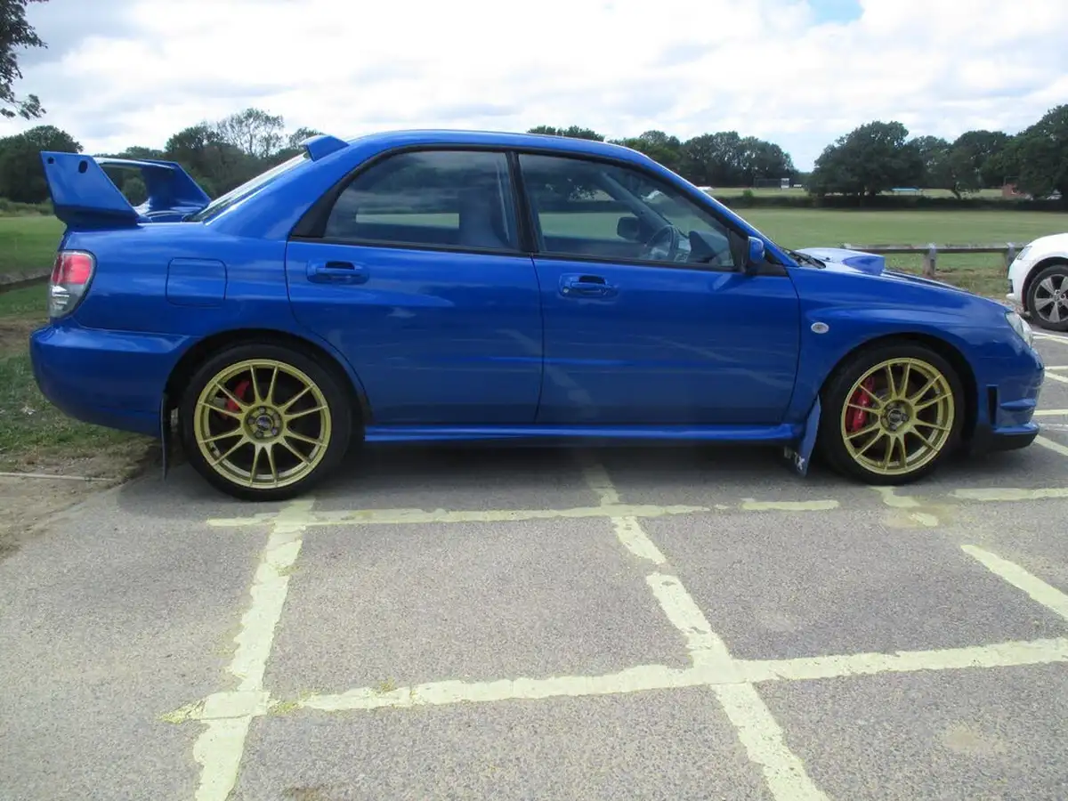 2005-subaru-impreza-25-wrx-saloon-4d-big-3