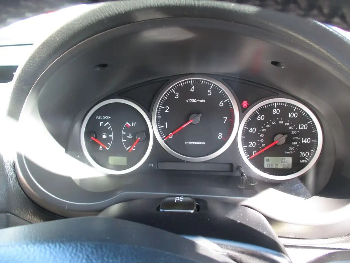 2005-subaru-impreza-25-wrx-saloon-4d-big-31