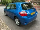 2011-toyota-auris-133-vvt-i-edition-5d-small-11