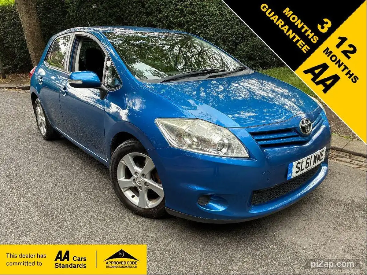 2011-toyota-auris-133-vvt-i-edition-5d-big-0